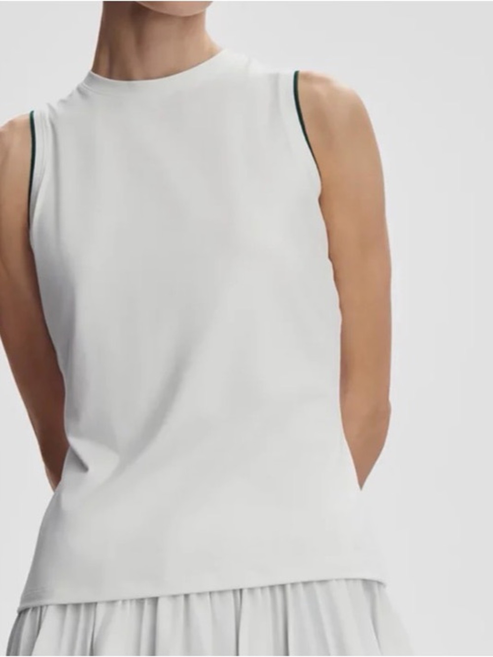 Varley Arton Performance White Sleeveless Tank with Green Trim size M